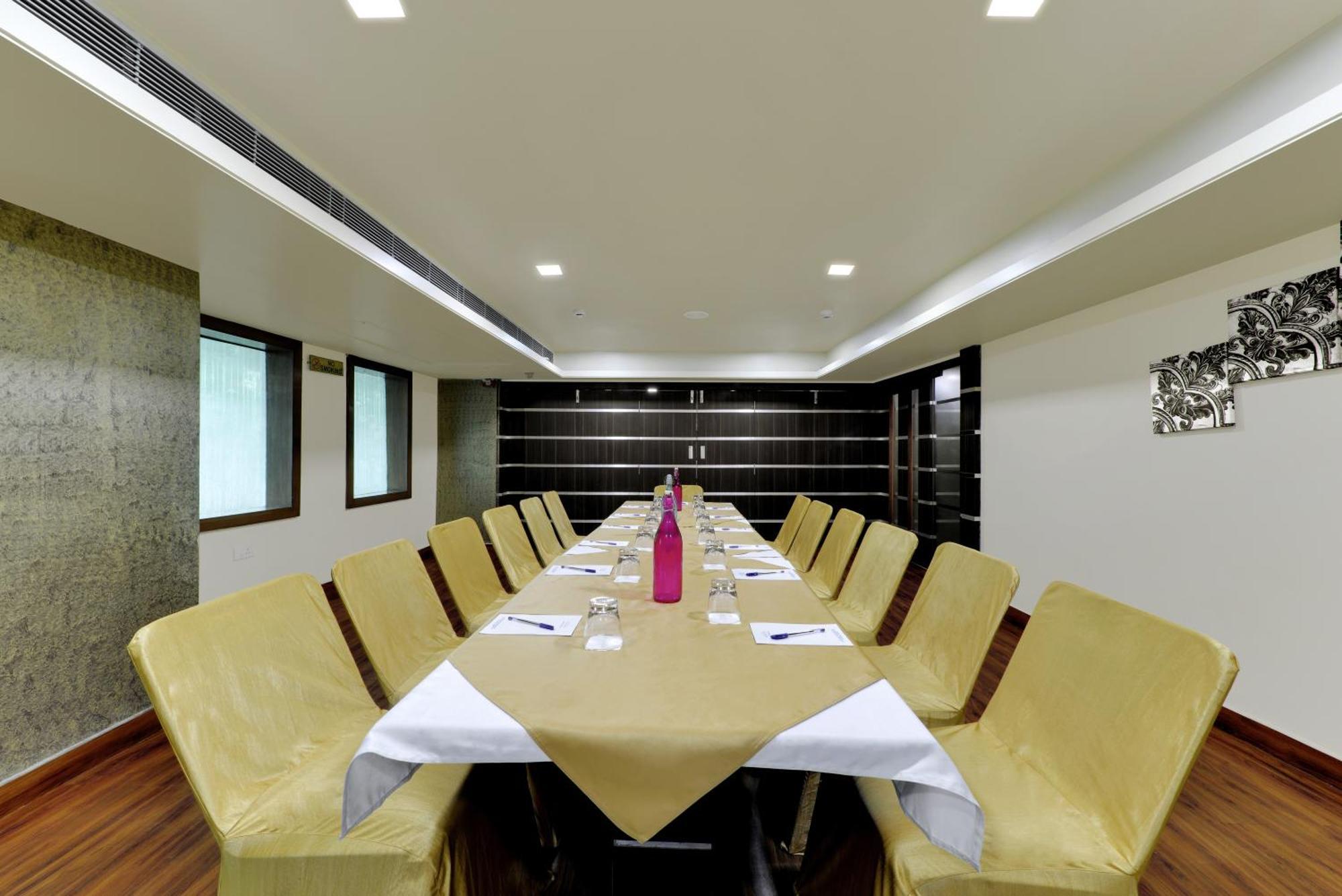 Hotel The Royal Melange Beacon Ajmer Exterior foto